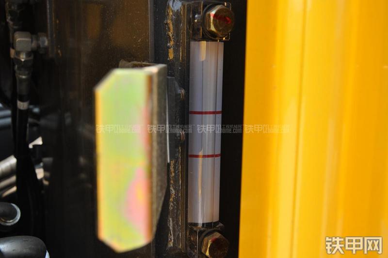 住友 SH80-6挖掘机局部