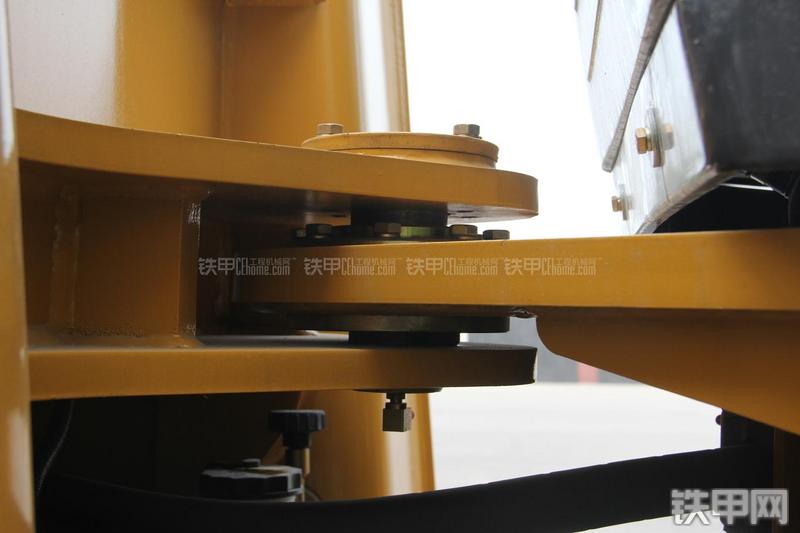 徐工LW500FN装载机局部