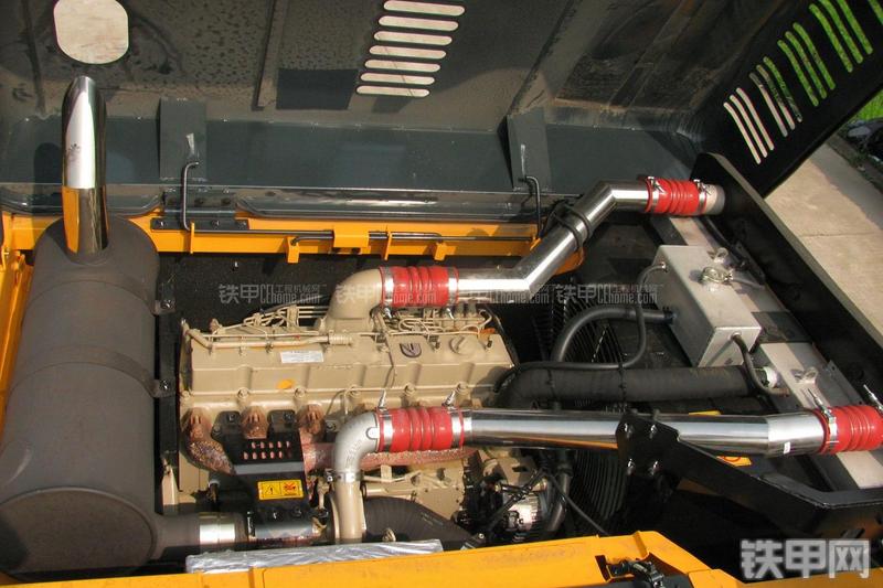 现代R335LC-9T挖掘机局部