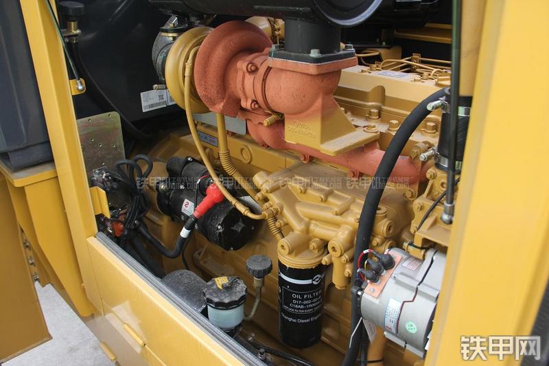 徐工LW500FN装载机局部