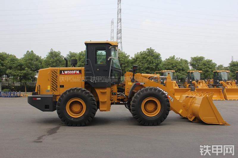 徐工LW500FN装载机整机外观