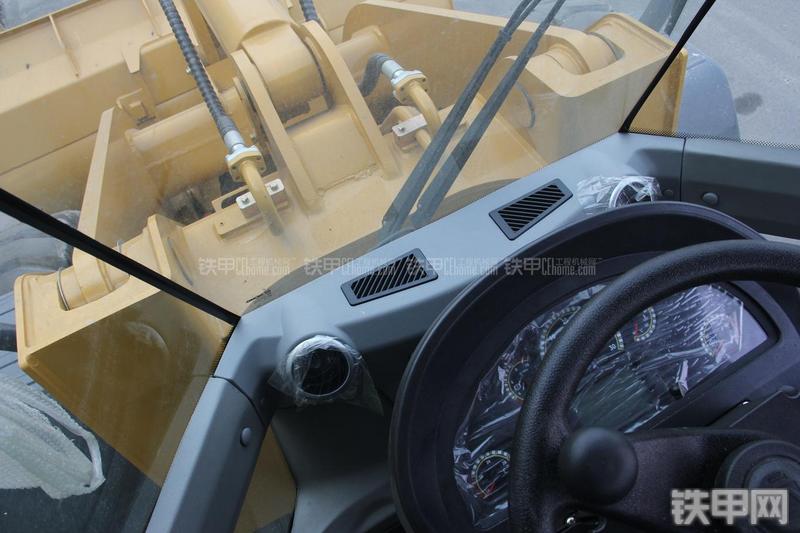 徐工LW500FN装载机局部