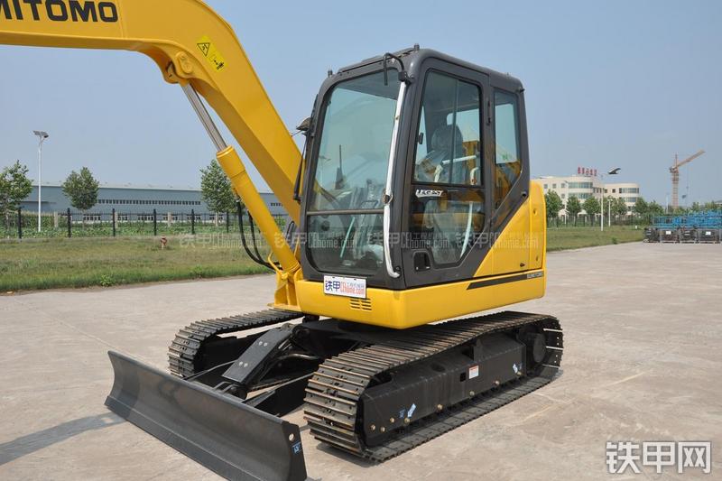 住友 SH80-6挖掘机局部