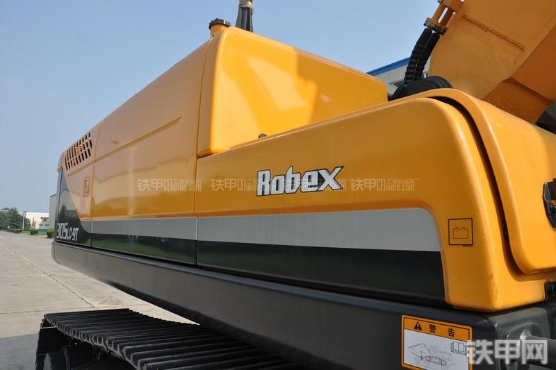 现代R305LC-9T挖掘机局部