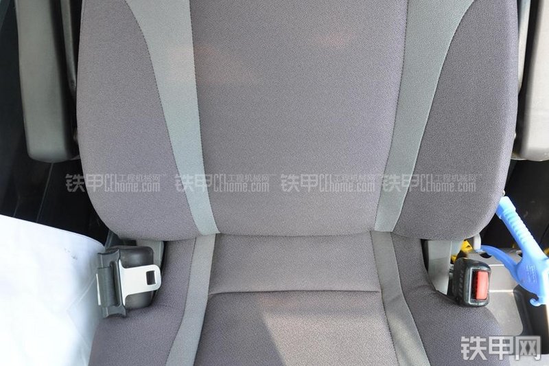 现代R385LC-9T挖掘机局部