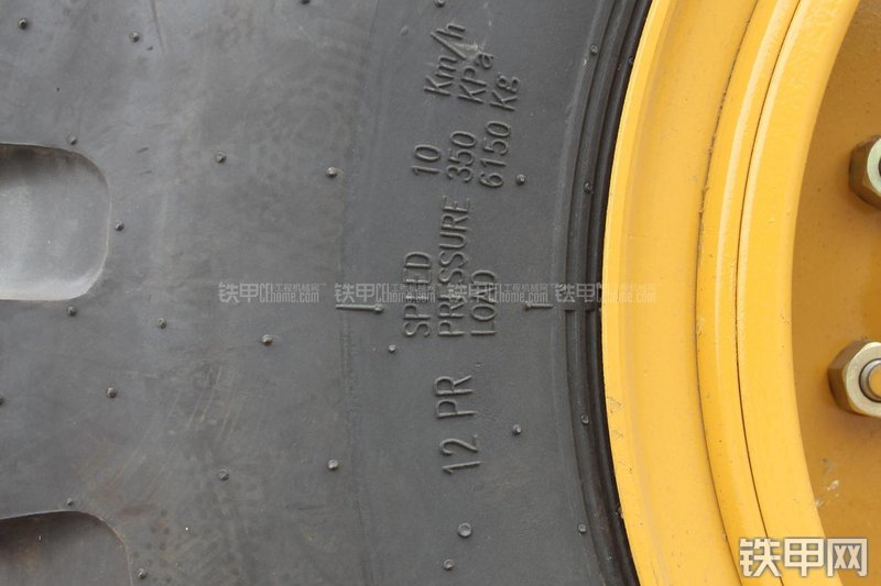 徐工LW300FN装载机局部