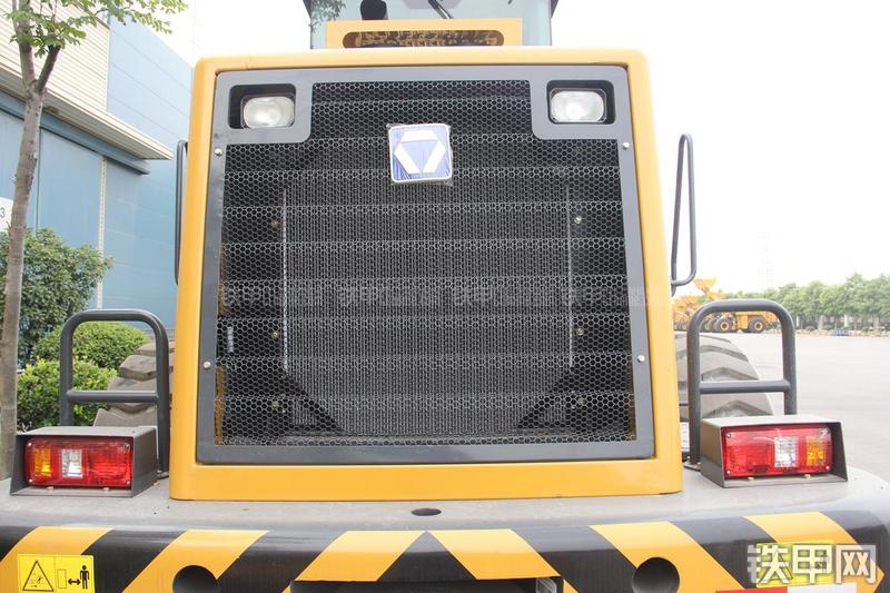 徐工LW500FN装载机局部