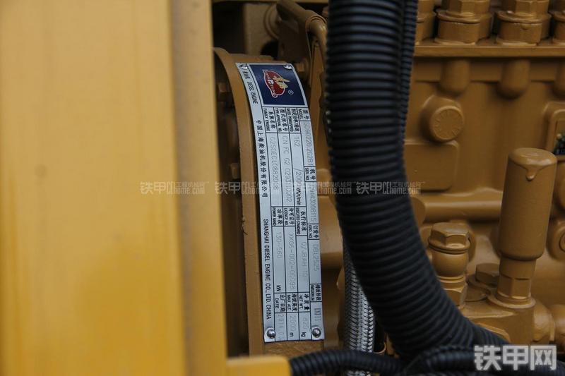 徐工LW500FN装载机局部