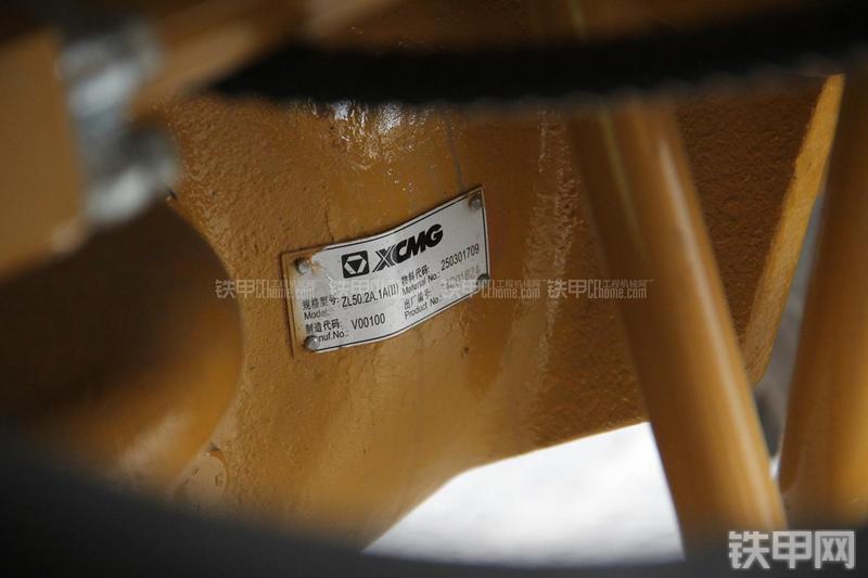 徐工LW500FN装载机局部