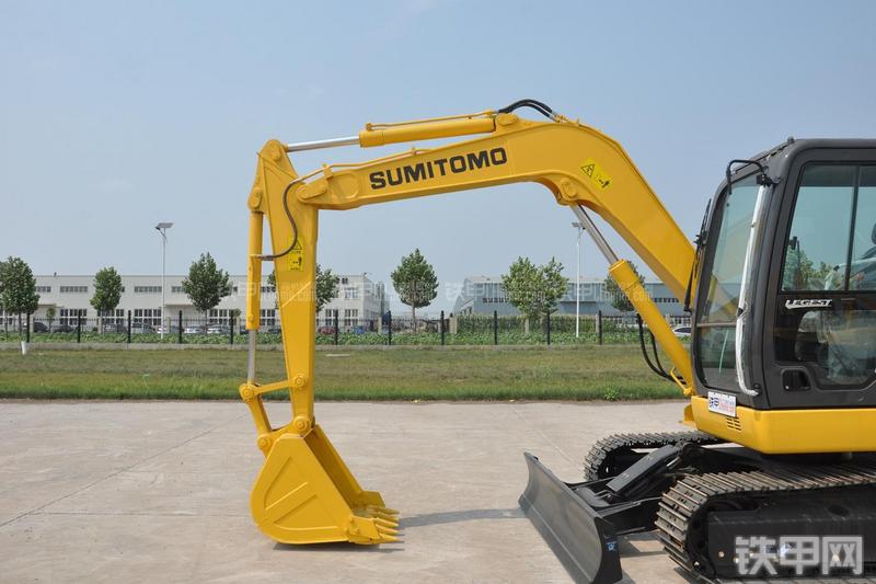 住友 SH80-6挖掘机局部