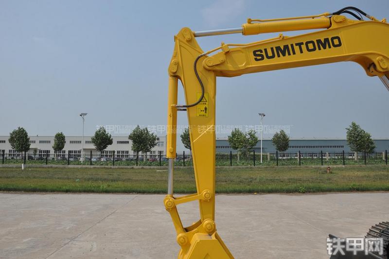 住友 SH80-6挖掘机局部