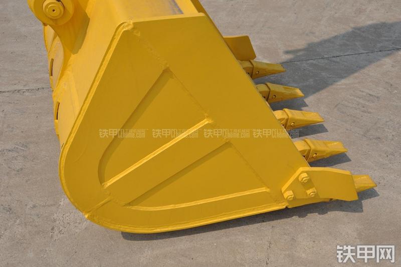 住友 SH80-6挖掘机局部