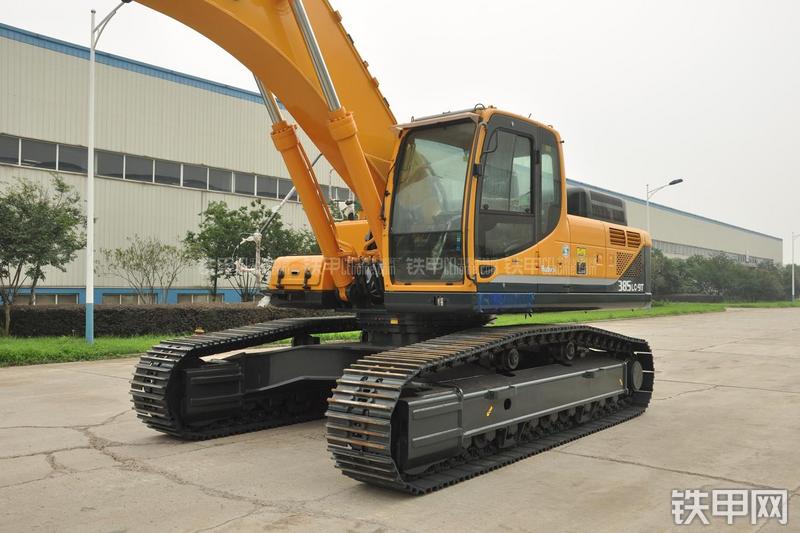 现代R385LC-9T挖掘机局部