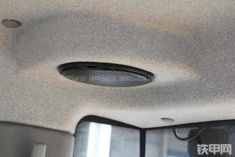 徐工LW300FN装载机局部