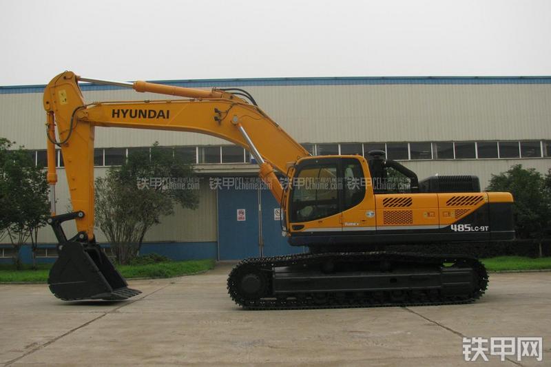 现代R485LC-9T挖掘机整机外观