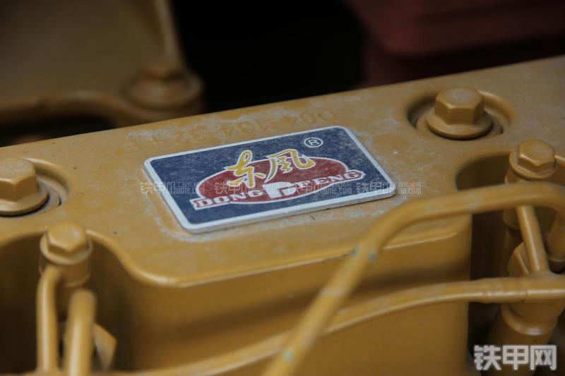 徐工LW500FN装载机局部