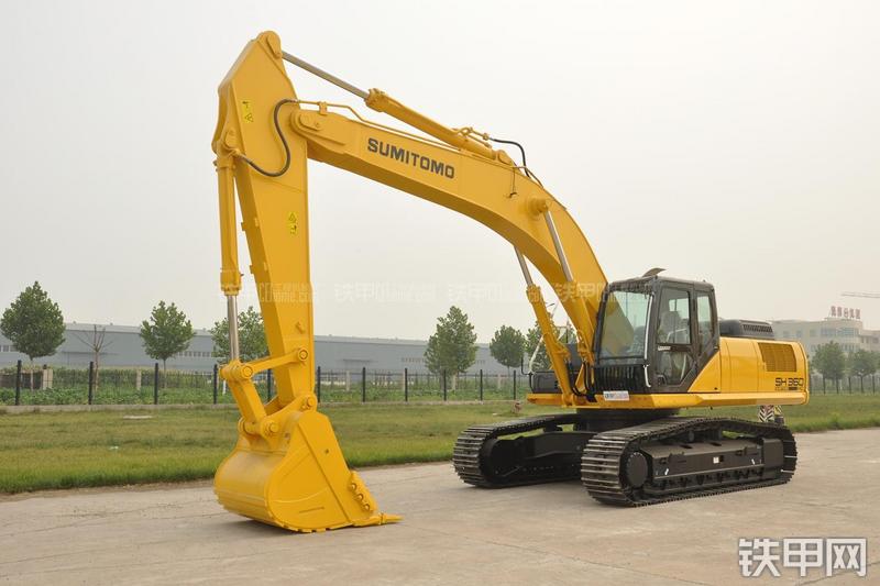 住友SH360HD-5挖掘机整机外观