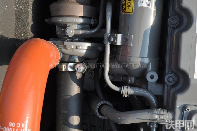 住友SH130-5挖掘机局部