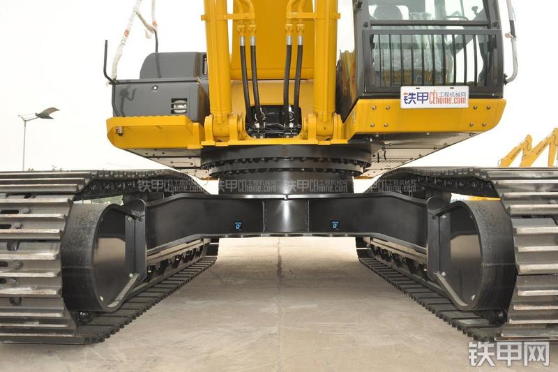 住友SH360HD-5挖掘机局部