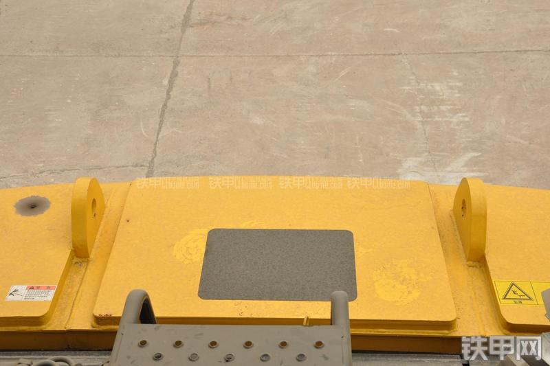 住友SH480-5挖掘机局部