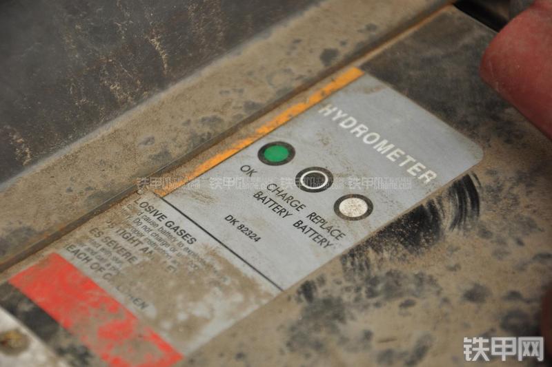 住友SH480-5挖掘机局部