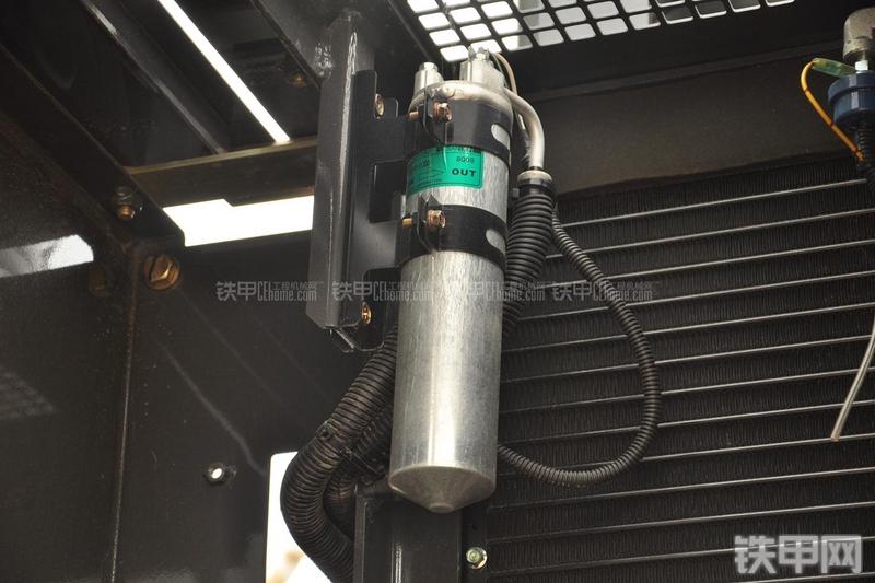 住友SH480-5挖掘机局部