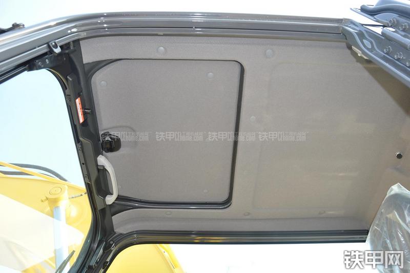 住友SH480-5挖掘机局部