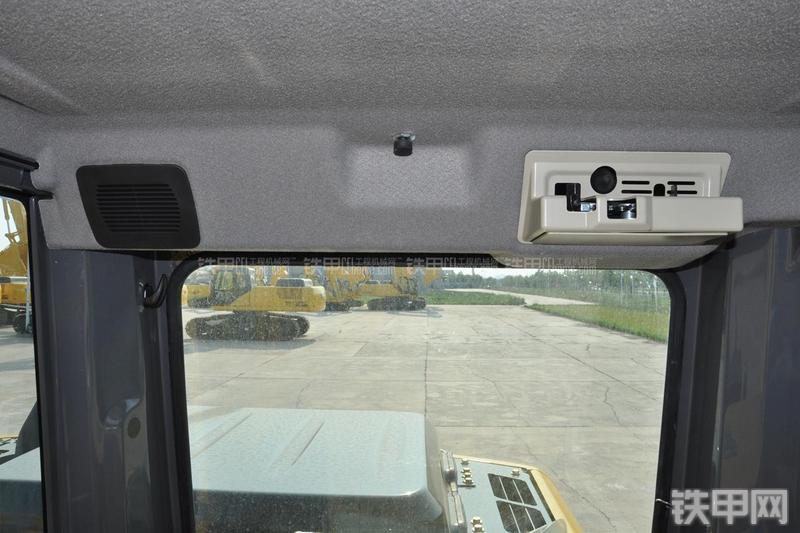 住友SH480-5挖掘机局部