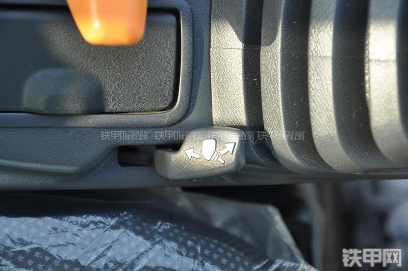 住友SH480-5挖掘机局部