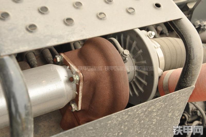 住友SH480-5挖掘机局部