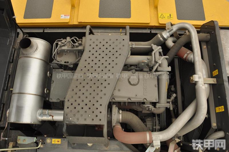 住友SH480-5挖掘机局部