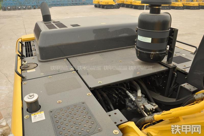 住友SH480-5挖掘机局部