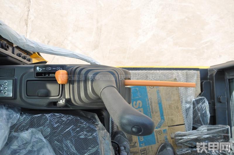 住友SH480-5挖掘机局部