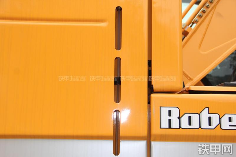 现代R150W-9挖掘机局部