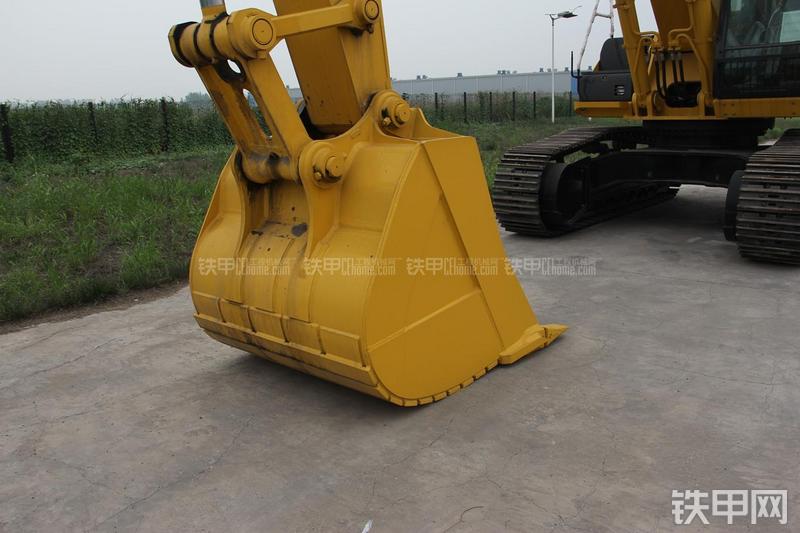 住友SH480-5挖掘机局部