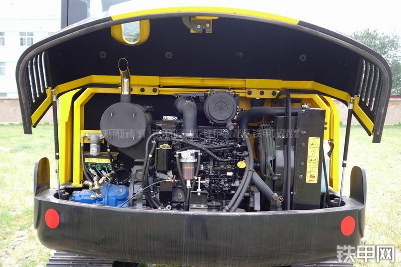 现代R55-7挖掘机局部