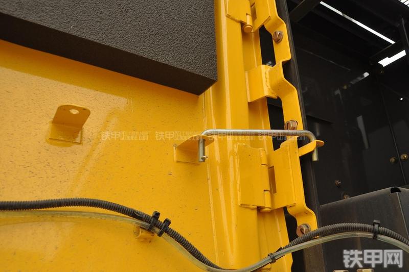 住友SH480-5挖掘机局部