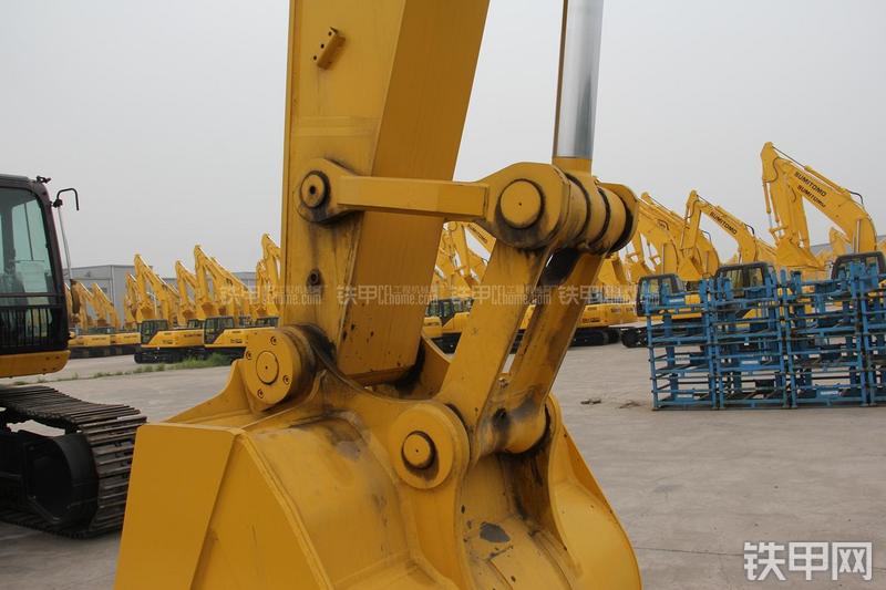 住友SH480-5挖掘机局部