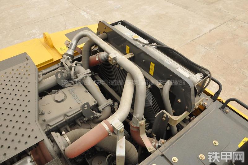 住友SH480-5挖掘机局部