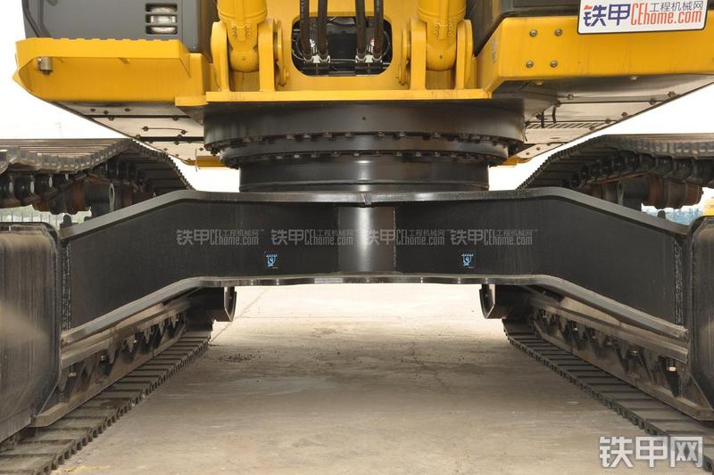 住友SH480-5挖掘机局部