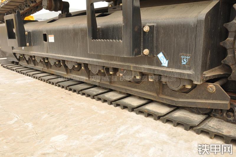 住友SH480-5挖掘机局部