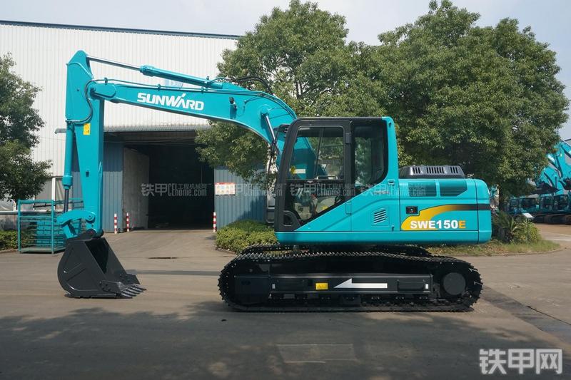 山河智能SWE150E挖掘机整机外观
