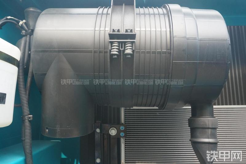 山河智能SWE150E挖掘机局部