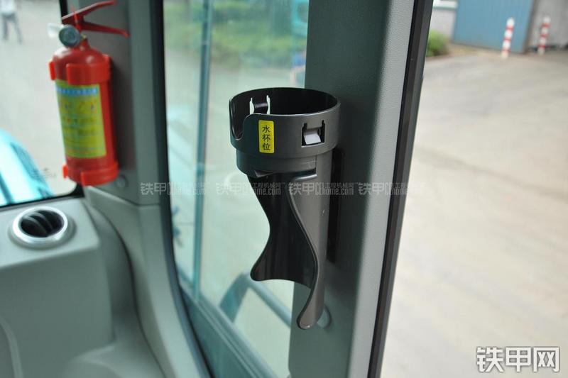 山河智能SWE150E挖掘机局部