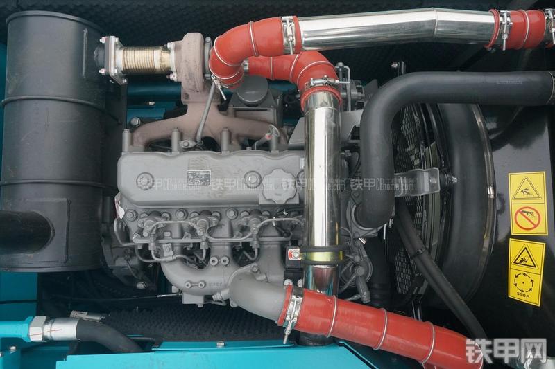 山河智能SWE150E挖掘机局部