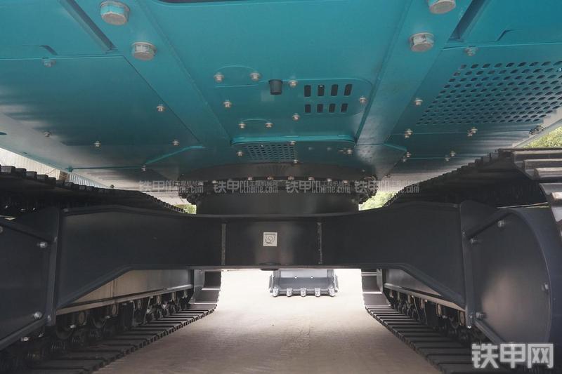 山河智能SWE150E挖掘机局部