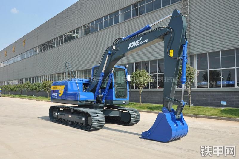 恒天九五JV150五十铃挖掘机整机外观