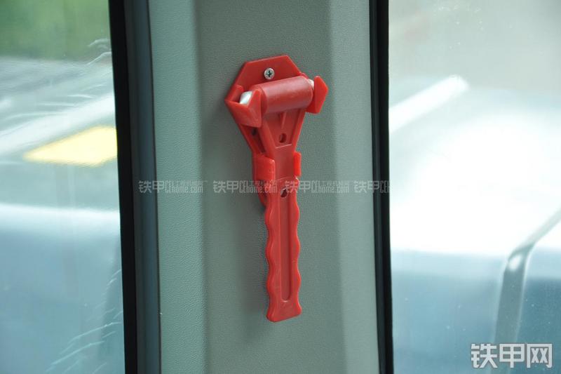 山河智能SWE150E挖掘机局部