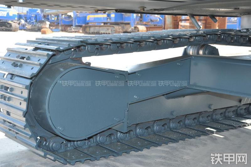 恒天九五JV70-7挖掘机局部