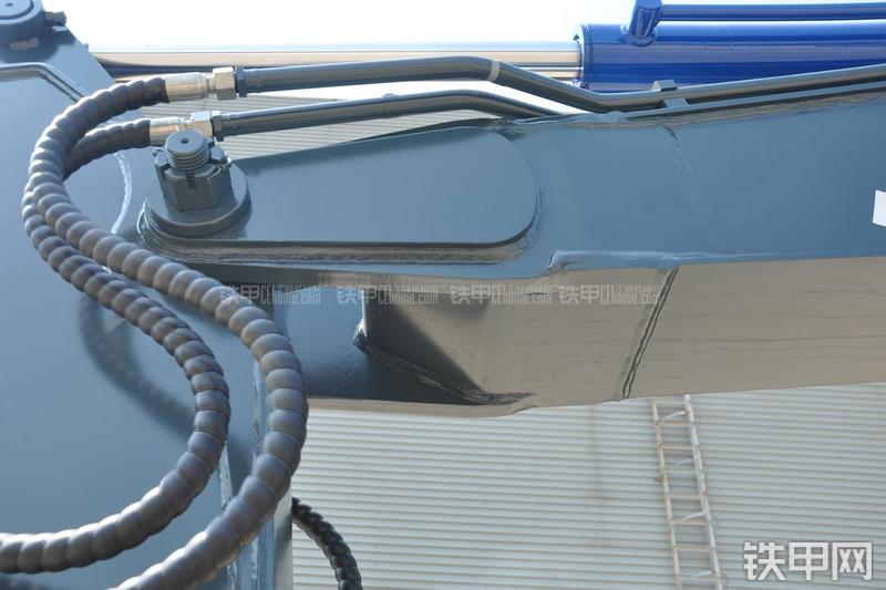 恒天九五JV70-7挖掘机局部